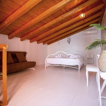 Ferienwohnung Ionian Grand Kornata Exterior foto