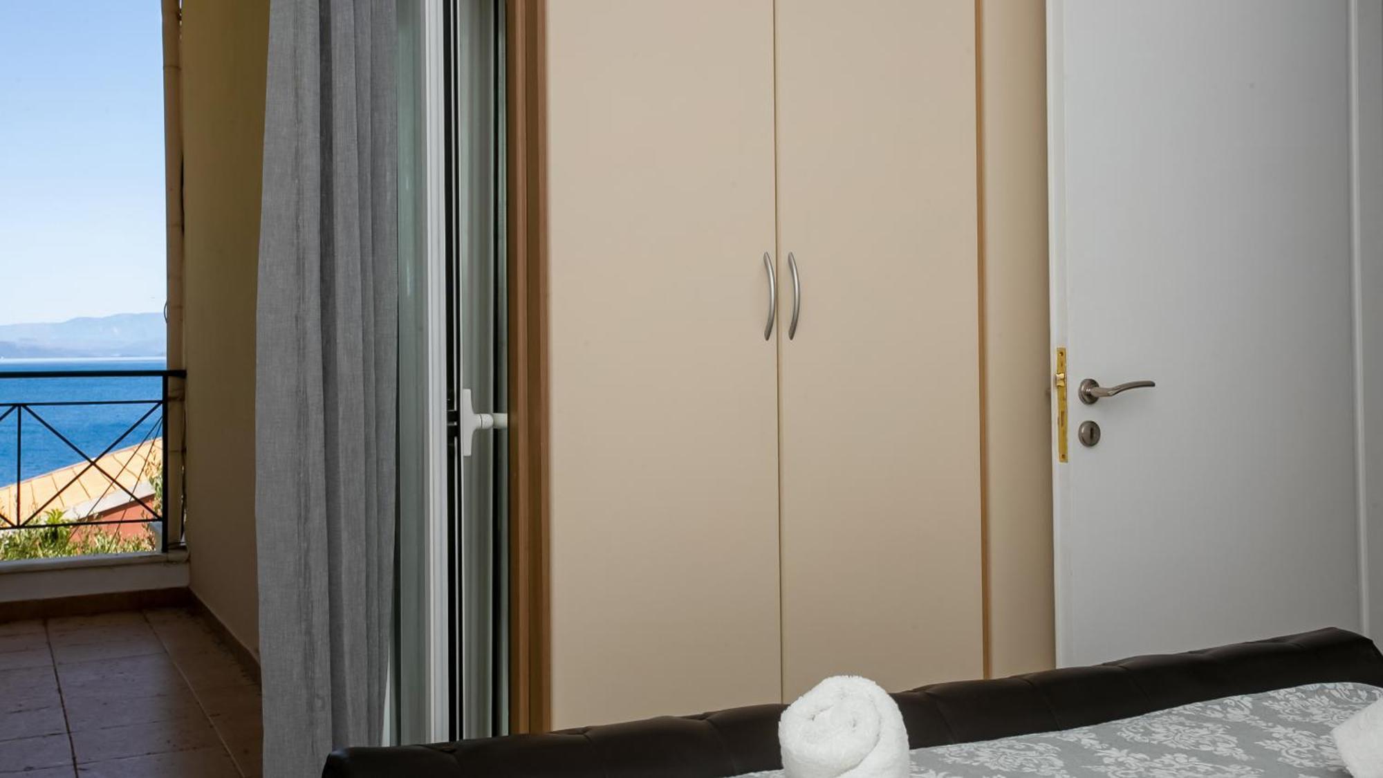 Ferienwohnung Ionian Grand Kornata Exterior foto